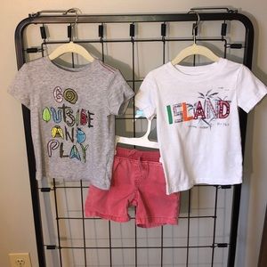 2T - 3 pc. bundle - shorts with 2 matching shirts